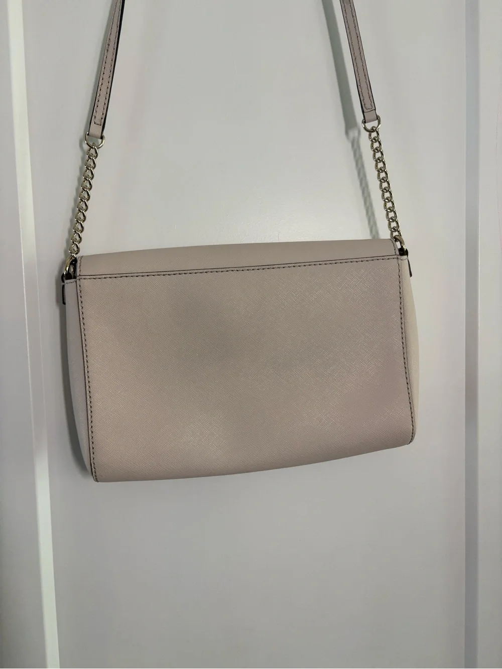 Kate Spade New York Cream / Beige Crossbody Shoulder Bag Magnetic Closure